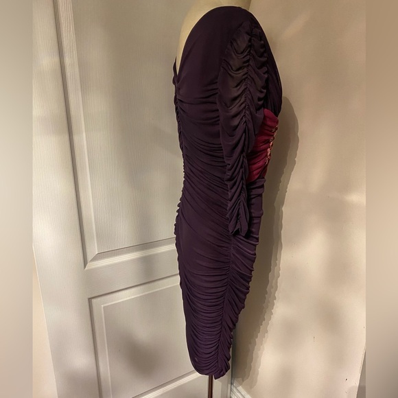 Katia dress has two different colour of sleeves US is size S Chinese size is 2XL - Picture 5 of 10